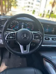  19 Mercedes-AMG GLE450 2021