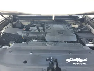 9 تويوتا برادو موديل 2018 VXR V6 فل اوبشن