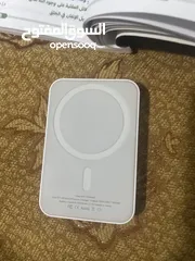  18 Iphone 12miniحاله ممتازه. ( مع باور بانك مغناطيسي واير بوت و3 كفرات للهاتف)