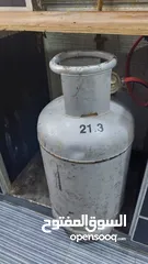  1 Gas cylinder with stove