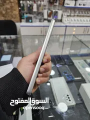  4 Samsung A33 5G بحالة ممتازة بسعر مناسب