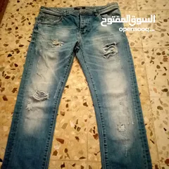  20 ملابس شبابي بحاله ممتازه سعر القطعه دينارين البلاطين والبلايز دينار والبوت بسعر 5