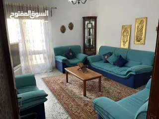  4 شقه مفروشه علي رئيسي عمر المختار امام فندق توباكتس