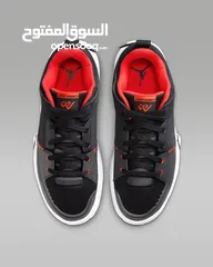  2 Nike AIR Jordan - جديد اصلي وارد المانبا , لم يلبس بعد ولا مرة خارج البيت