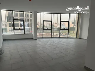  6 مكتب تجاري فاخر جدا للبيع في أفضل مواقع الدوار السابع :   الرقم المرجعي  : 41399