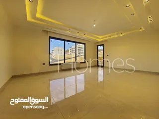  1 شقة طابق اول للبيع في رجم عميش بمساحة بناء 193م