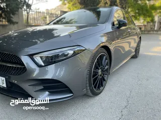  5 Mercedes A200 Sedan AMG/Black Edition