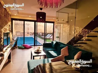  10 فيلا مميزة للبيع في البحر الميت