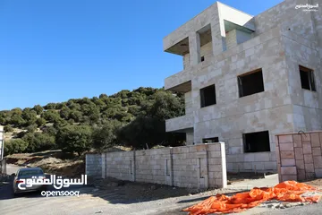  1 ارض للبيع ماحص مساحة 500 م عالية مطلة بالقرب من بدر الجديده تبعد عن دوار ام الاسود 3 دقائق