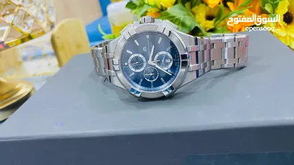  5 ساعة موريس لاكروا للبيع