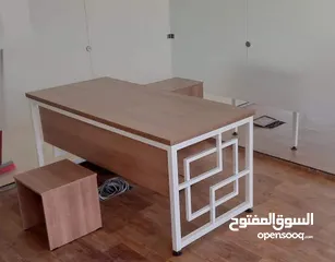  19 مكتب مدير +جانبية +ادراج +طاولة قهوة هديه والتوصيل مجاني متوفر عدة الوان وموديلات حسب الطلب