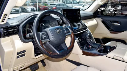  13 Toyota Land Cruiser 2022 model - GCC - with sunroof