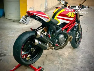  5 Ducati monster 1100 evo special edition