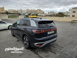  29 VW ID6 CROZZ PRO PIANO BLACK 2021 اعلا مواصفات فتحة متحرك 46 فحص جيد 7 جيد