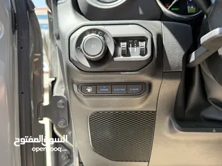  21 جيب رابيكون ترخيص 2022 ماتور 2000 هايبرد بلج ان
