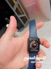  4 APPLE WATCH SERIES 1