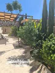  9 فيلا فاخرة  للبيع ..في ارقي منطقة الزرقاء الجديدة .. شارع المطاعم luxurious Villa for sale