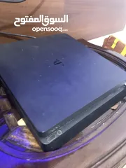  1 Ps4 شبه جديد مع حساب العاب فيفا وحساب فورتنايت فخم جدا فيه 100 سكن من شاابتر ون مع حساب العاب حرقققق