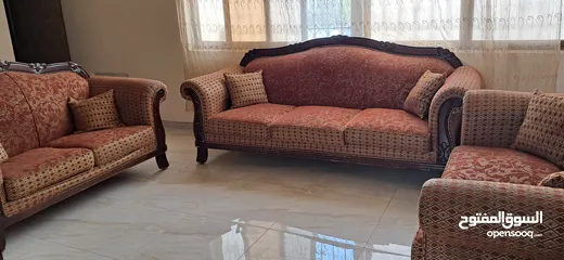  1 طقم كنب 7 مقاعد
