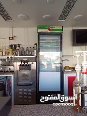  15 مطعم متنقل (FOOD TRUCK) مع كامل معداته للبيع