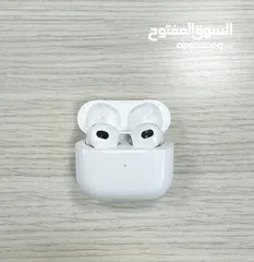  1 Apple Airpods