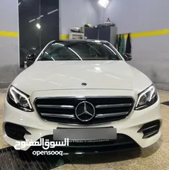  15 Mercedes Benz e200 2017 (designo) بحالة الوكالة