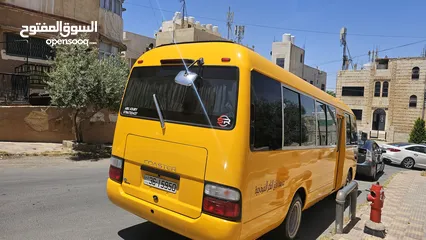  2 باصات للايجار اليومي والتعاقد الشهري للنوادي الصيفية خدمة مميزة دقة بالوقت