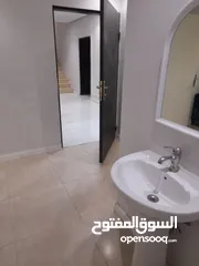  8 شقق للايجار