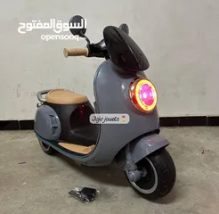  6 moto vespa