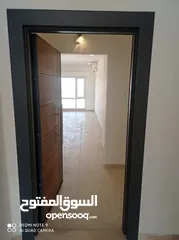  2 شقة 100م طابق أول فاخرة جدا في أجمل مواقع شميساني ، بالقرب من السفارة المغربية