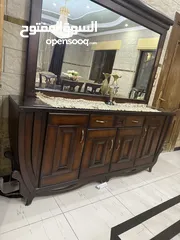  3 كنب ضيوف مع سفرة و بيرو