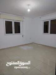  1 شقه صغيره لليجار