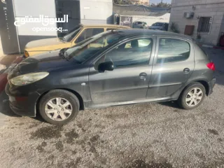  4 بيجو 206+ 2012 للبيع