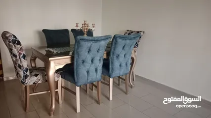  8 طاولة سفرة مع 6 كراسي