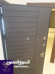  13 طابق اخير مع روف دوبلكس فاخر لم يسكن لقطه وبسعر مغري جدا عرض خاص أرقى مناطق خلدا وام السماق