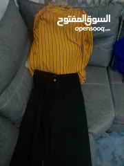  1 طقم ماركا  مستعمل خفيف
