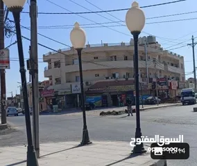  8 محلات / مكاتب / شقق مميزة مع بلاكين للايجار بحي الهاشمي