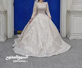  1 بدلة عرس للبيع