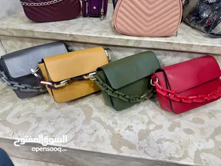  12 شنط صبايا 32 قطعة بسعر 600 شيكل لكامل الكمية