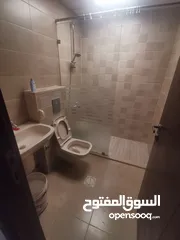  2 شقة فارغة في منطقة الرابية