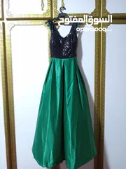  4 فستان سهرة أنيق بتصميم راقٍ وعصري يضمنلك إطلالة لا تُنسى