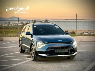  1 كايا نيرو  هايبرد (بنزين+كهرباء ) فل الفل فتحة سقف/2022 لونين عداد 16000