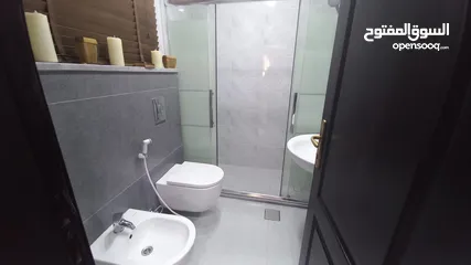  5 شقة مفروشة للايجار في الدوار السادس ( Property 42144 )-175055040