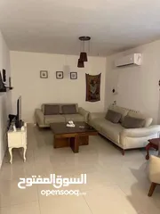  3 شقه للبيع مع حديقه في رام الله في الطيره قرب  المدرسه الانجيليه