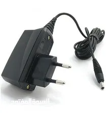  13 بطاريات وشواحن أصلية