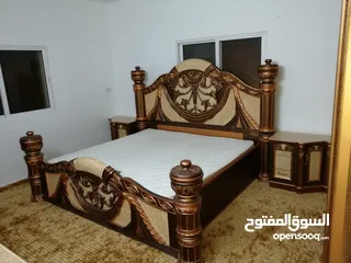  8 غرفة نوم ملوكية للبيع بسعر مغري 450  بسبب السفر