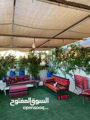  15 منزل بيت للبيع او للاستثمار مع إمكانية البناء على السطح