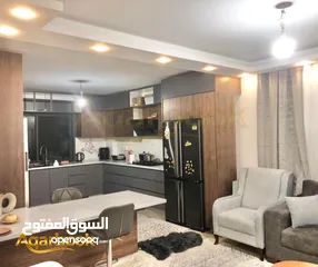  2 ششقة مميزة مفروشة للبيع