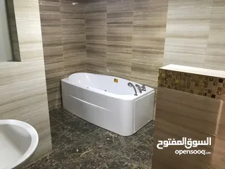 7 شقة ارضيه 4 غرف نوم للايجار في دير غبار - 14573