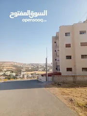  12 شقة سكنية للبيع اربد الحصن مقابل مسجد ظفار